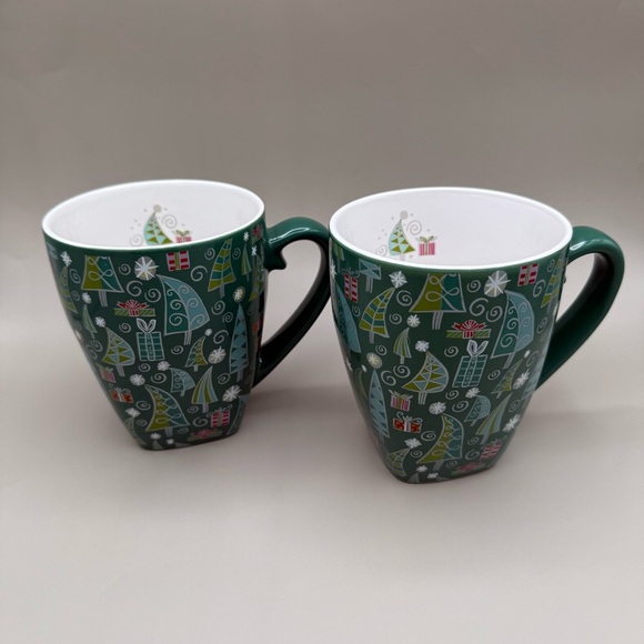 Set of 2 Starbucks 2003 Christmas Barista Coffee Mugs Holiday Trees Gifts 20 oz - Picture 2 of 11